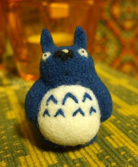 Felted totoro